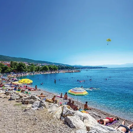 Cozy In With Wifi Apartmán Crikvenica