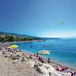 Cozy In With Wifi Apartamento Crikvenica