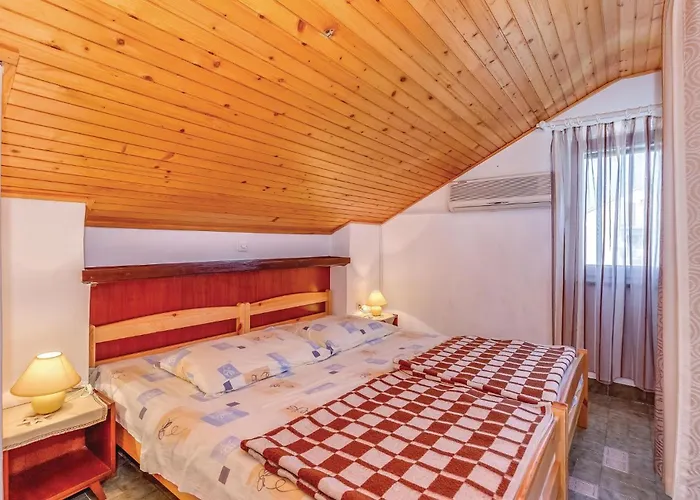 Daire Cozy In With Wifi Crikvenica
